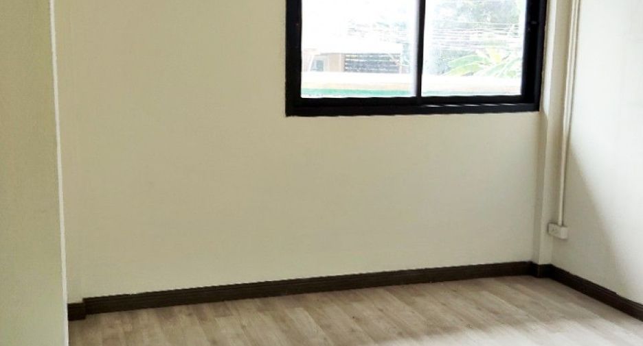 For sale warehouse in Mueang Nonthaburi, Nonthaburi
