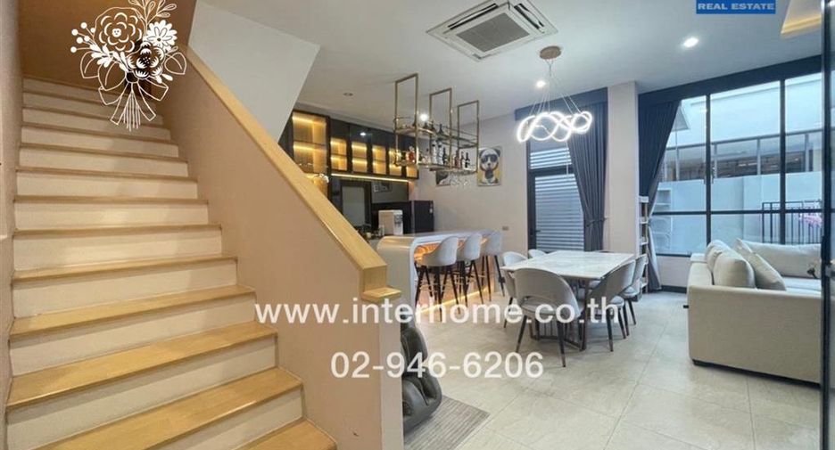 Casa en venta de 3 habitaciones en Khan Na Yao, Bangkok