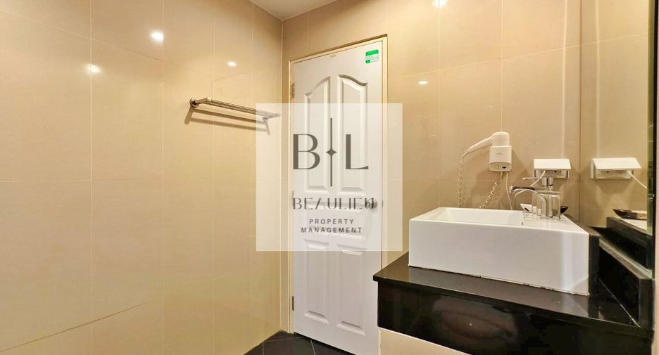 For sale studio condo in Bang Lamung, Chonburi