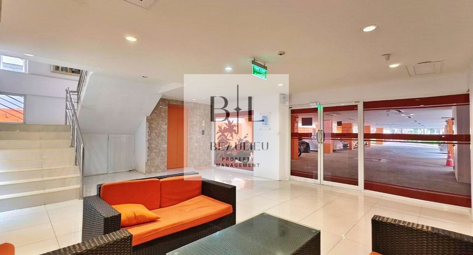 For sale studio condo in Bang Lamung, Chonburi