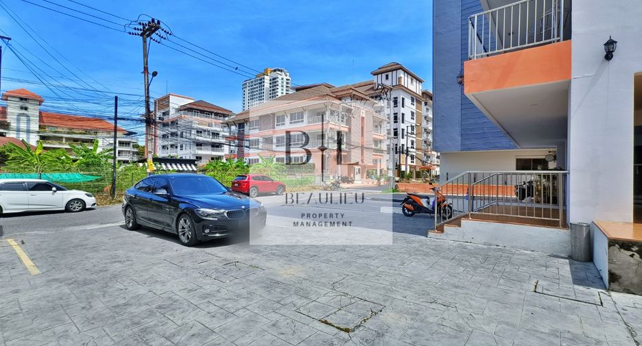 For sale studio condo in Bang Lamung, Chonburi