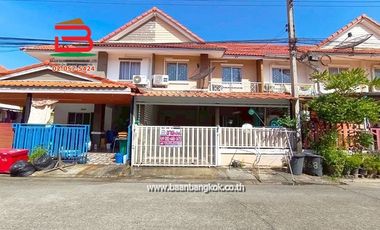 For sale 3 bedrooms townhouse in Khlong Luang, Pathum Thani