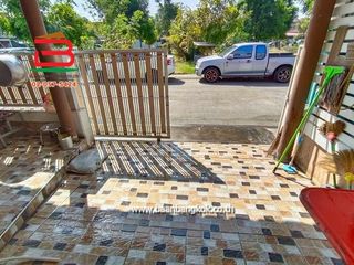 Casa adosada en venta de 3 habitaciones en Khlong Luang, Pathum Thani
