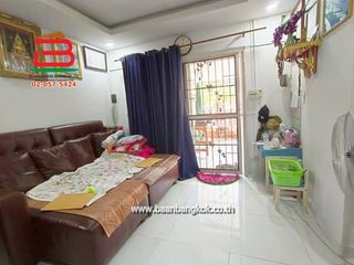Casa adosada en venta de 3 habitaciones en Khlong Luang, Pathum Thani