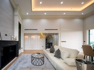 For sale 2 bedrooms condo in Yan Nawa, Bangkok