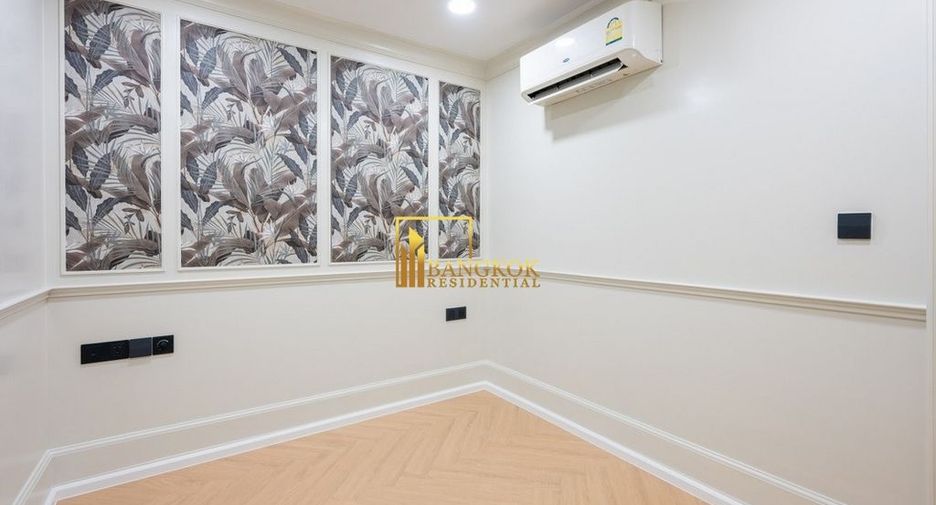 For sale 2 bedrooms condo in Yan Nawa, Bangkok