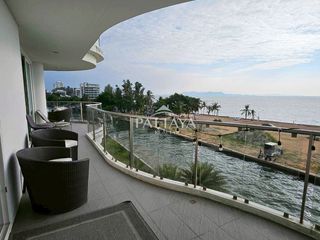 Condo en alquiler de 3 habitaciones en Jomtien, Pattaya