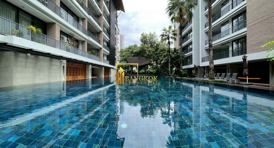 For rent 4 bedrooms apartment in Watthana, Bangkok