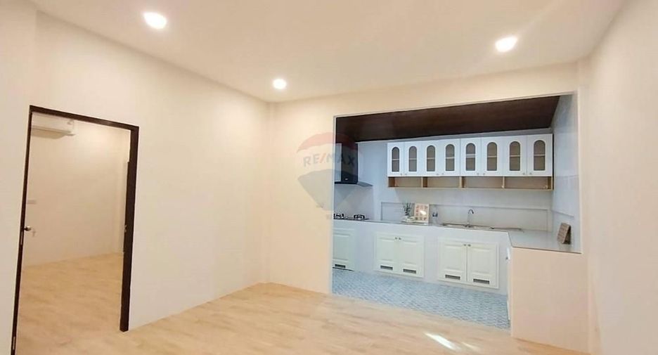 For sale 2 bedrooms townhouse in Ko Samui, Surat Thani
