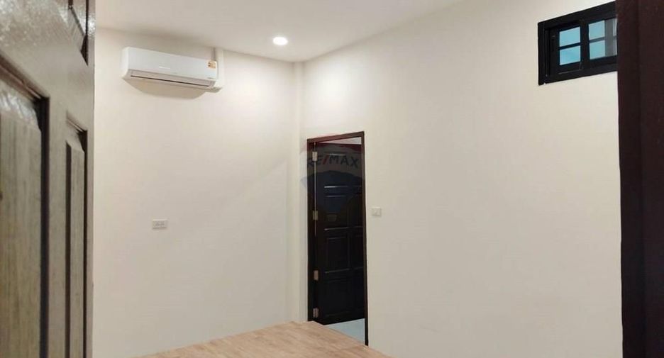 For sale 2 bedrooms townhouse in Ko Samui, Surat Thani