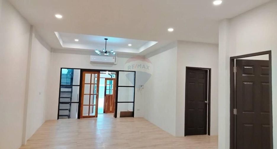 For sale 2 bedrooms townhouse in Ko Samui, Surat Thani