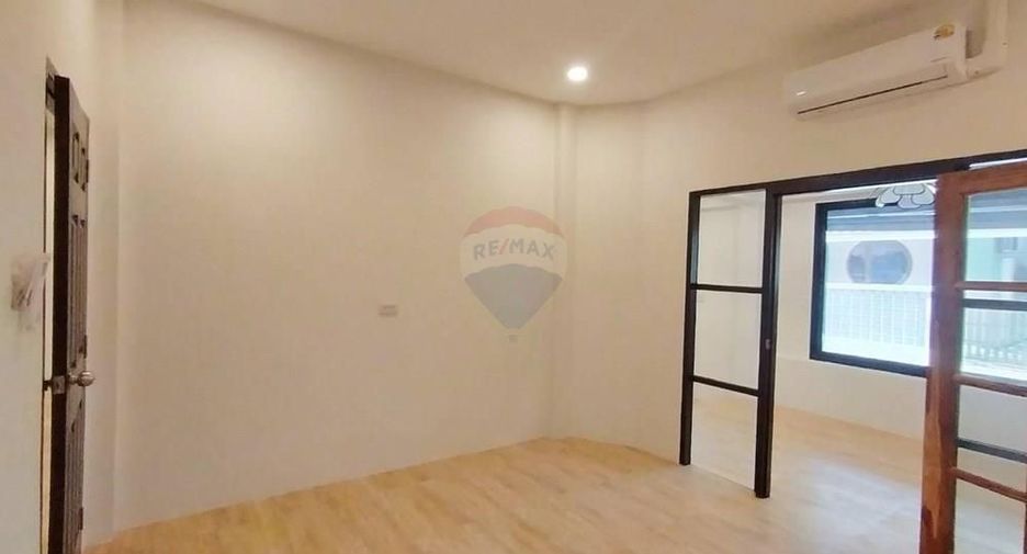 For sale 2 bedrooms townhouse in Ko Samui, Surat Thani