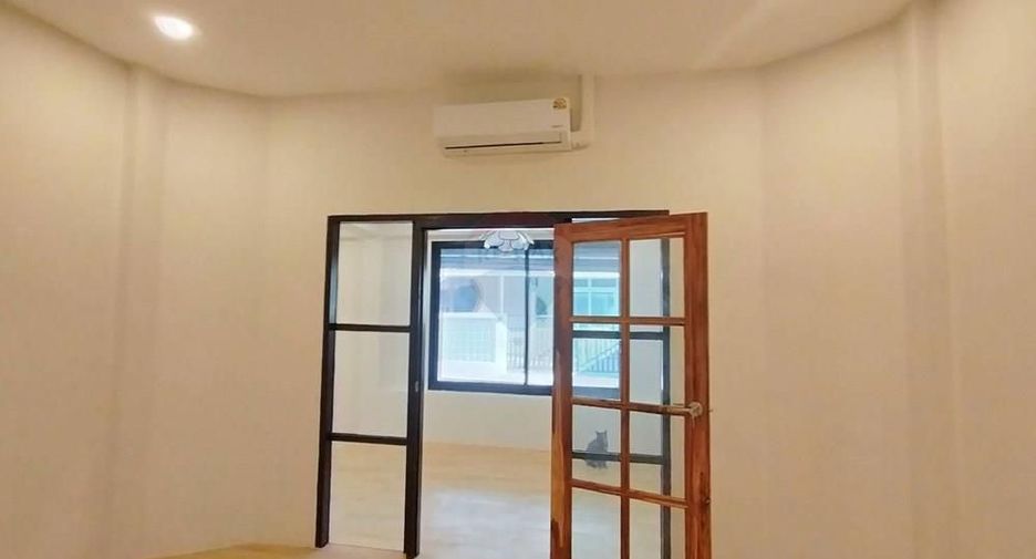For sale 2 bedrooms townhouse in Ko Samui, Surat Thani