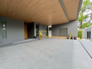 出租 5 卧室 独立屋 在 Suan Luang, 曼谷