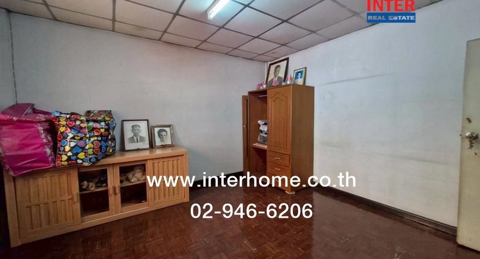 Casa adosada en venta de 4 habitaciones en Bang Bua Thong, Nonthaburi
