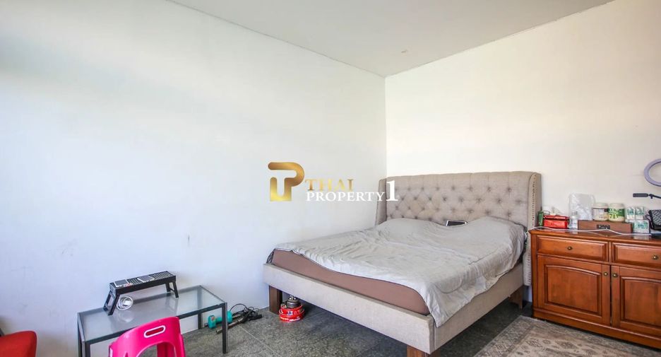 For sale 5 bedrooms villa in Hua Hin, Prachuap Khiri Khan