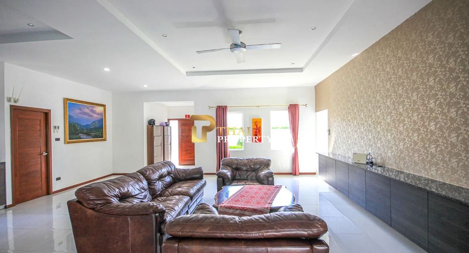 For sale 5 bedrooms villa in Hua Hin, Prachuap Khiri Khan
