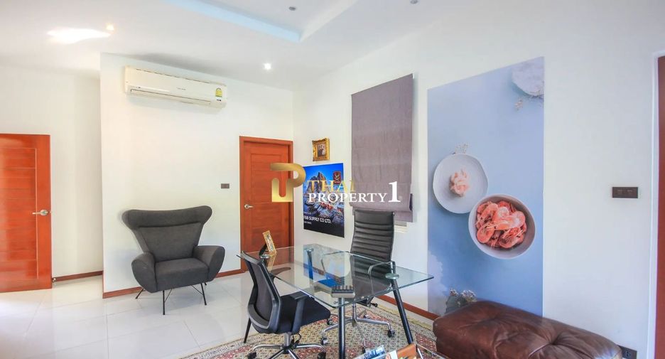 For sale 5 bedrooms villa in Hua Hin, Prachuap Khiri Khan