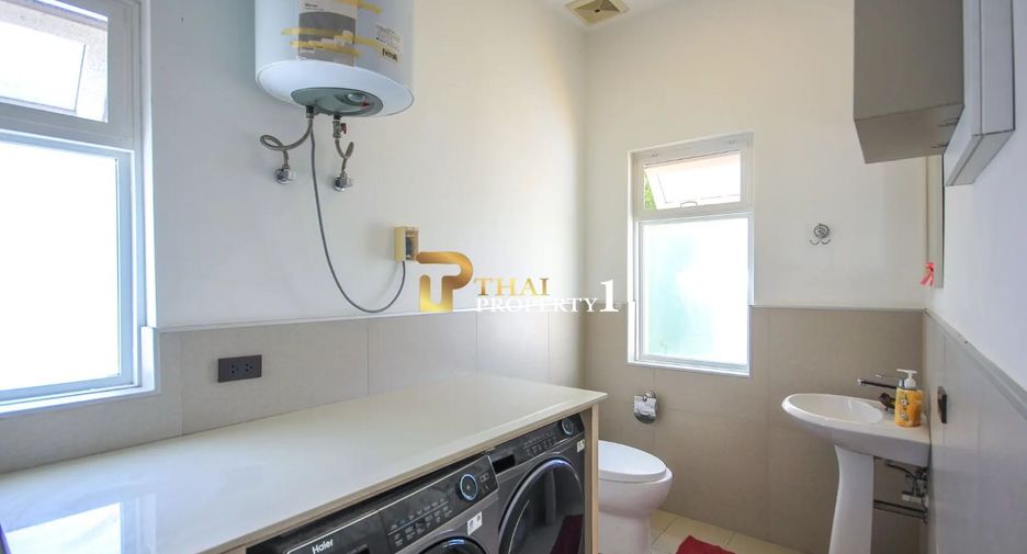 For sale 5 bedrooms villa in Hua Hin, Prachuap Khiri Khan