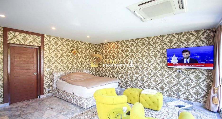 For sale 5 bedrooms villa in Hua Hin, Prachuap Khiri Khan