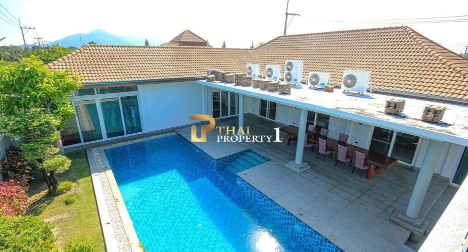 For sale 5 bedrooms villa in Hua Hin, Prachuap Khiri Khan
