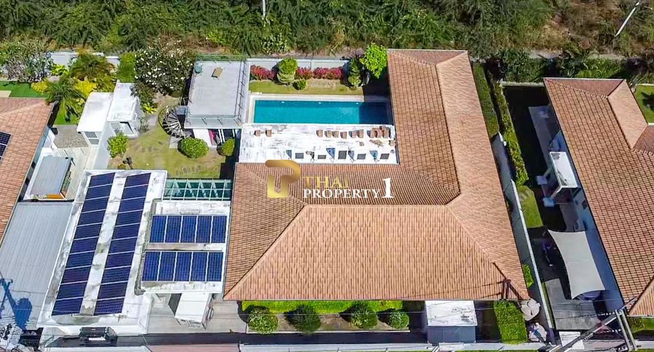 For sale 5 bedrooms villa in Hua Hin, Prachuap Khiri Khan