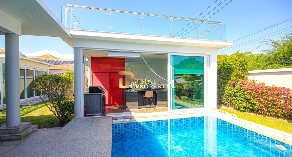 For sale 5 bedrooms villa in Hua Hin, Prachuap Khiri Khan