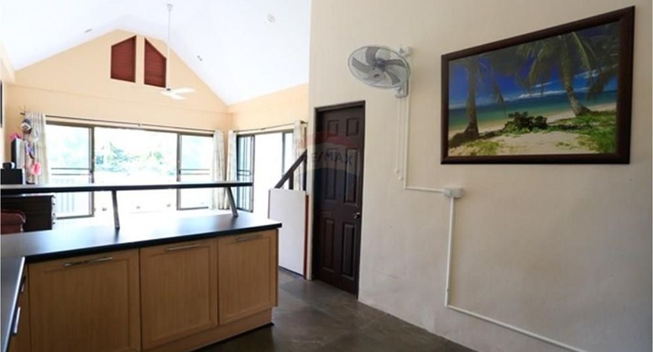 For sale 3 bedrooms retail Space in Ko Samui, Surat Thani