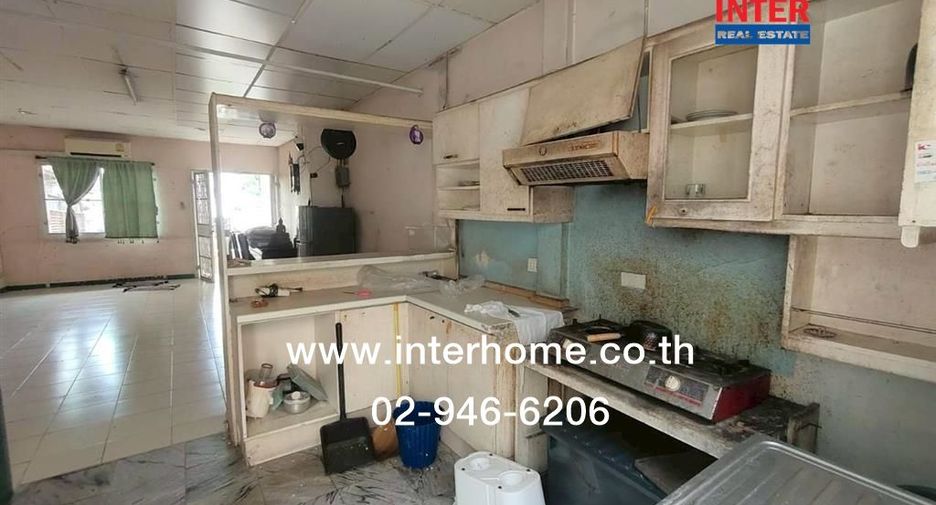 For sale 2 bedrooms townhouse in Bueng Kum, Bangkok