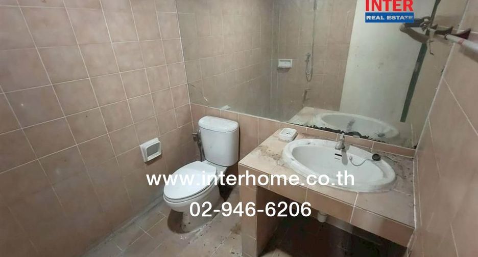 For sale 2 bedrooms townhouse in Bueng Kum, Bangkok
