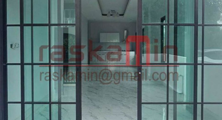 Casa en venta de 3 habitaciones en Bang Lamung, Chonburi