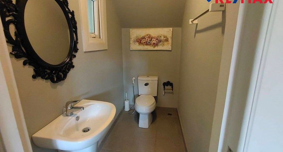 For sale 2 ベッドルーム house in East Pattaya, Pattaya