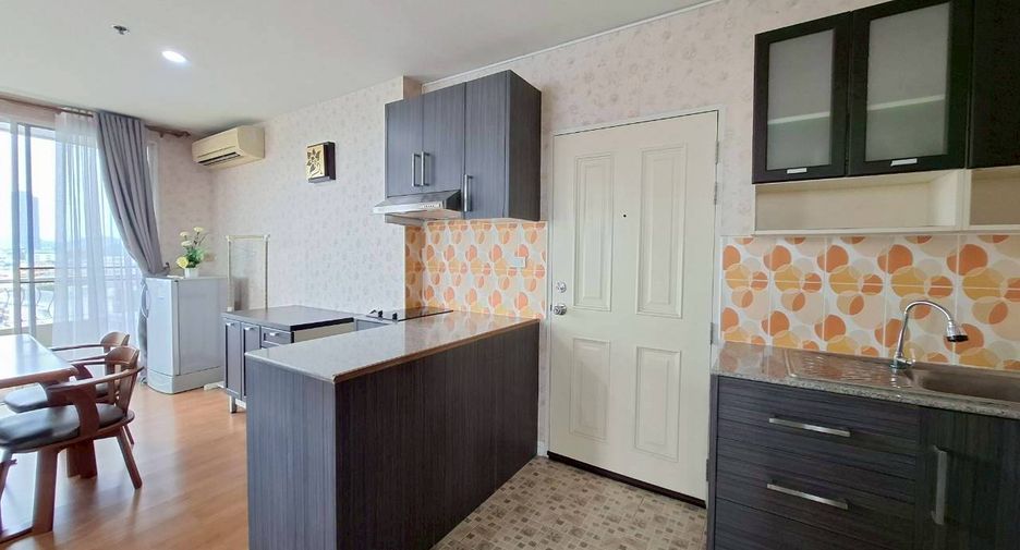 For sale 1 bed condo in Si Racha, Chonburi