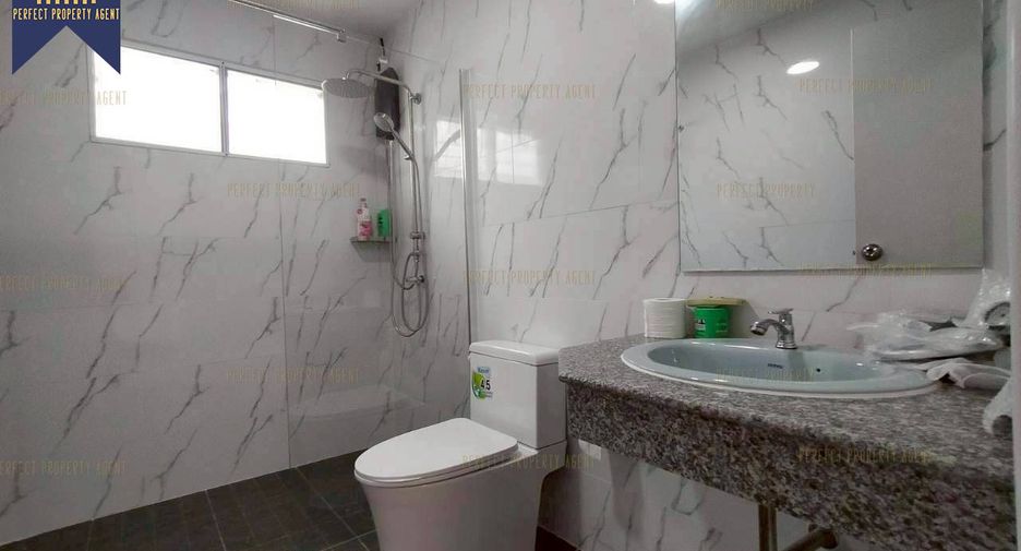 Casa en venta de 4 habitaciones en Nong Chok, Bangkok