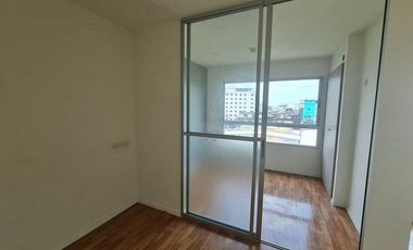 出售 1 卧室 公寓 在 Mueang Samut Prakan, Samut Prakan