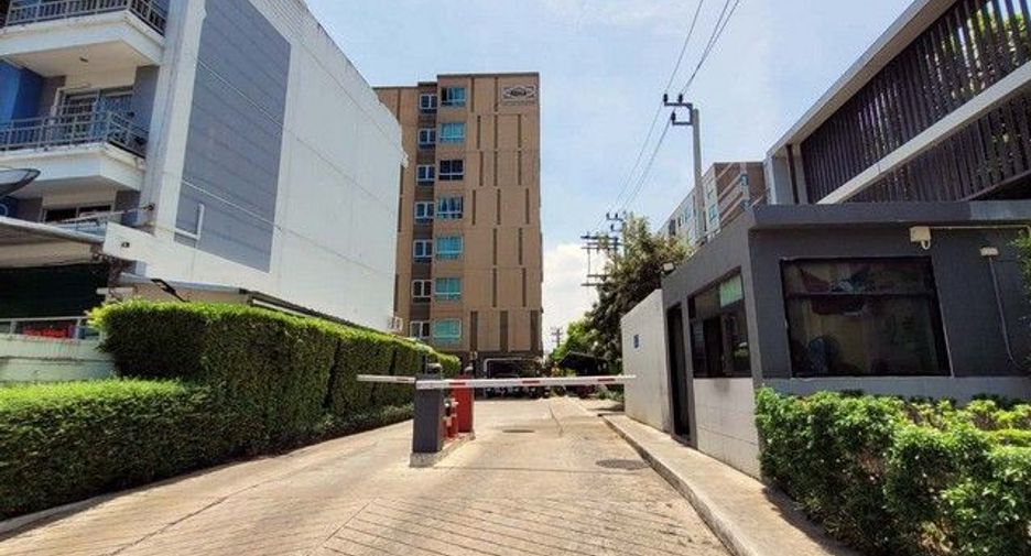 À vendre 1 chambre condo à Mueang Samut Prakan, Samut Prakan
