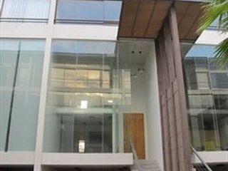 For rent 1 bed office in Phra Khanong, Bangkok