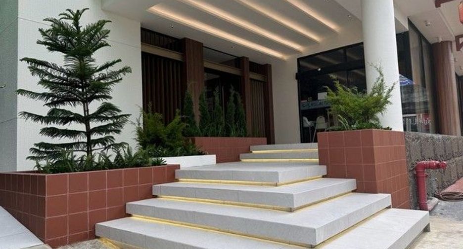 For rent 1 bed office in Bang Kapi, Bangkok