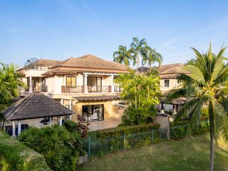 For rent 4 bedrooms villa in Thalang, Phuket