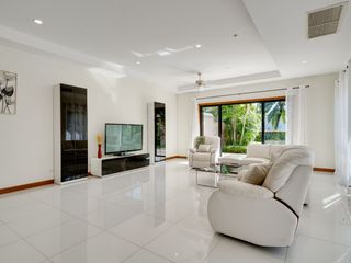 For rent 4 bedrooms villa in Thalang, Phuket