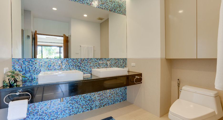 For rent 4 bedrooms villa in Thalang, Phuket