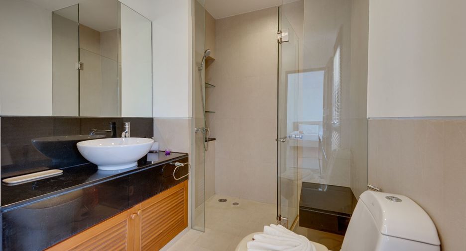 For rent 4 bedrooms villa in Thalang, Phuket