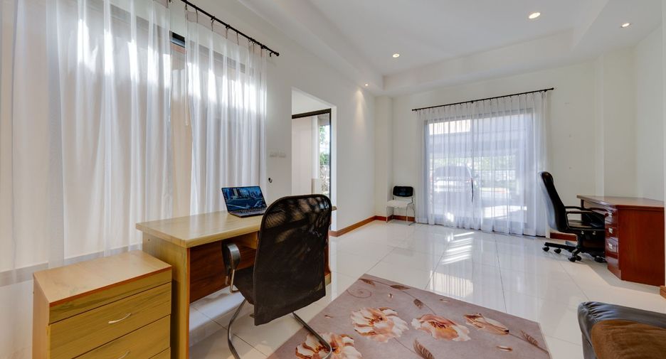 For rent 4 bedrooms villa in Thalang, Phuket
