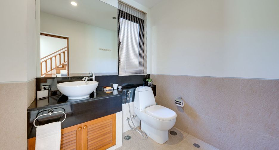 For rent 4 bedrooms villa in Thalang, Phuket
