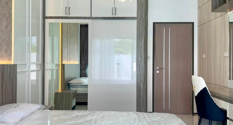 For sale 3 bedrooms villa in Bang Lamung, Chonburi