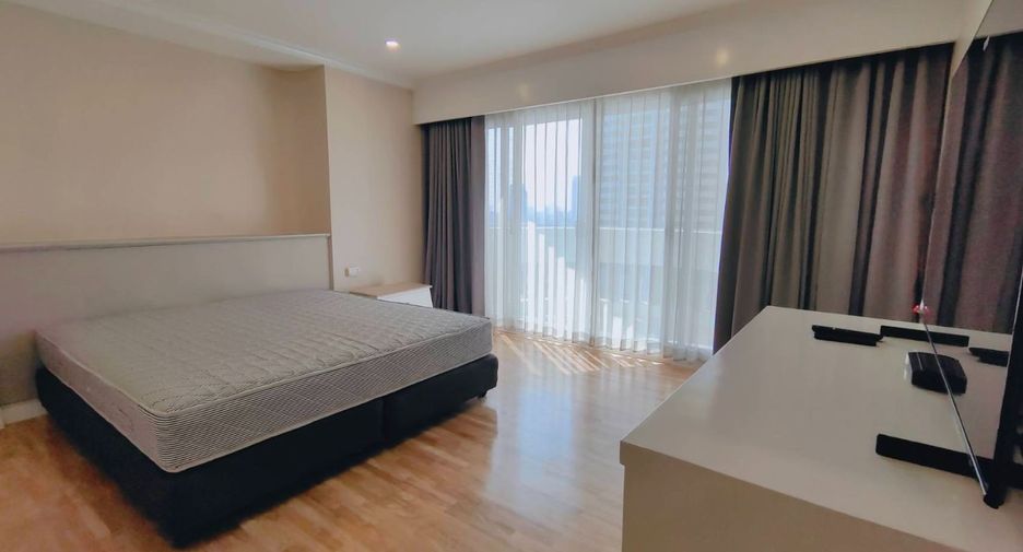 Wohnung zur Miete mit 3 Zimmer in Khlong Toei, Bangkok