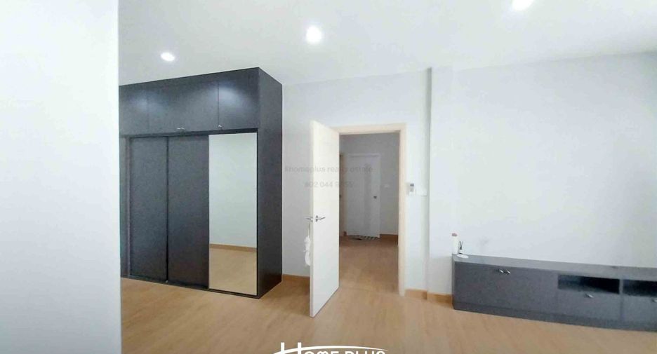 For sale 3 bedrooms house in Pluak Daeng, Rayong