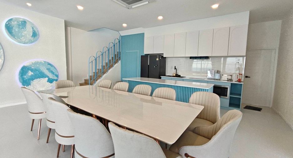 Villa en venta de 5 habitaciones en Bang Lamung, Chonburi