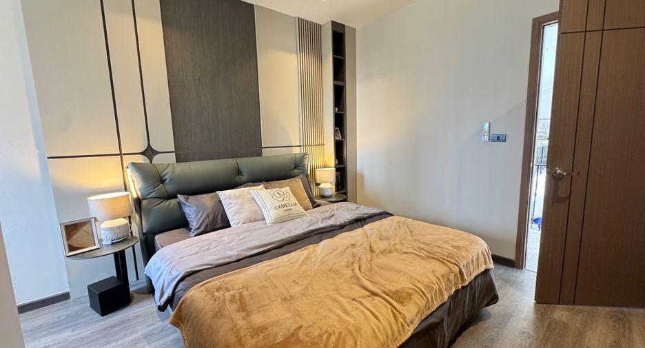 For sale 8 bedrooms villa in Bang Lamung, Chonburi