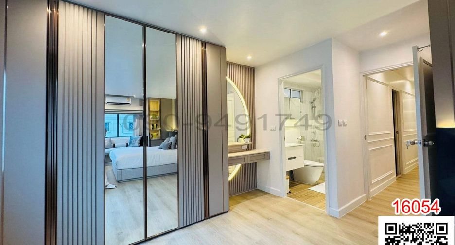 Condo en alquiler de 2 habitaciones en Yan Nawa, Bangkok